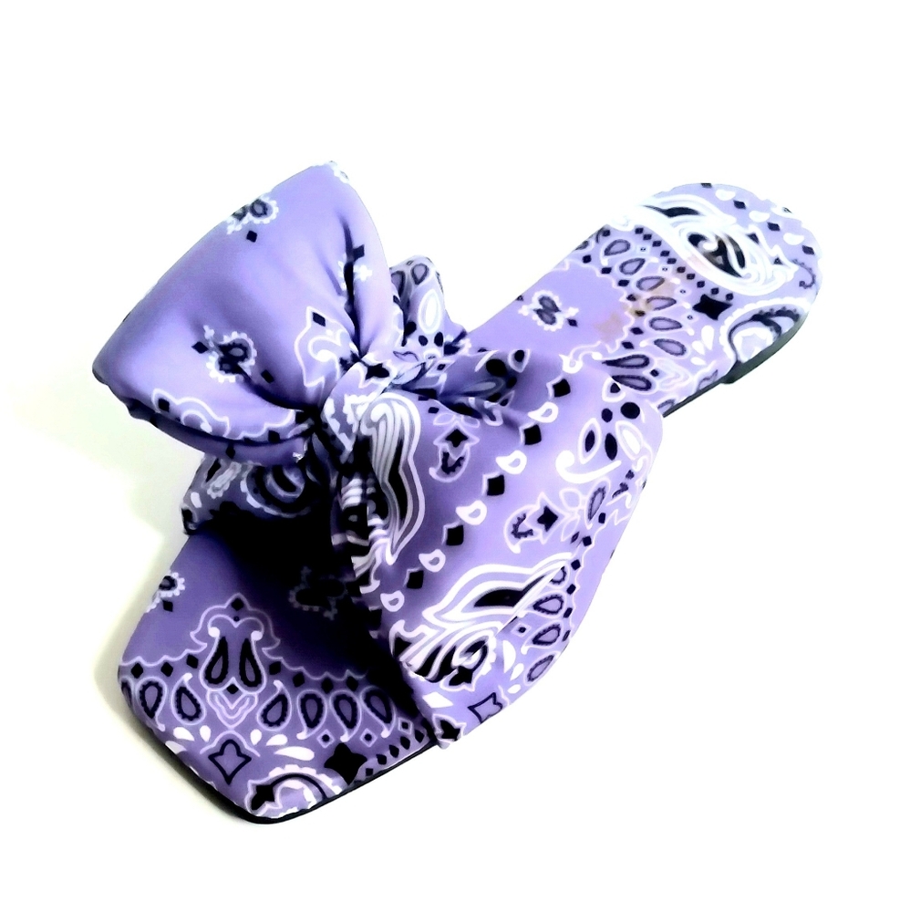 Purple Paisley Flat